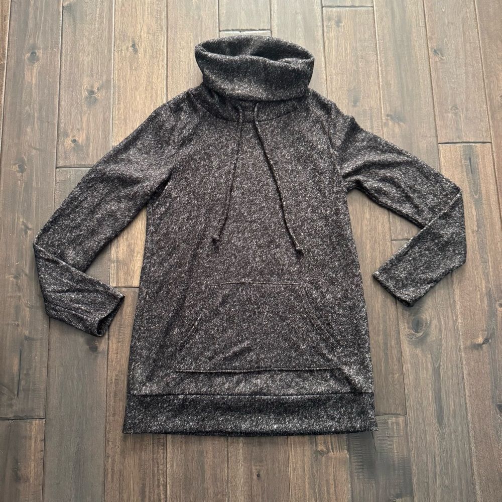 Flamingo Brown Heathered Turtleneck Front Pocket Cozy Sweatshirt NWT